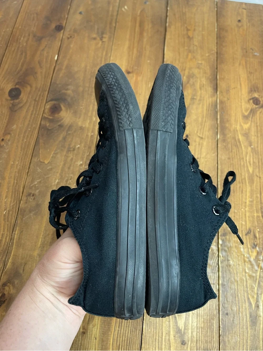 Converse all black low top sneakers youth size 3